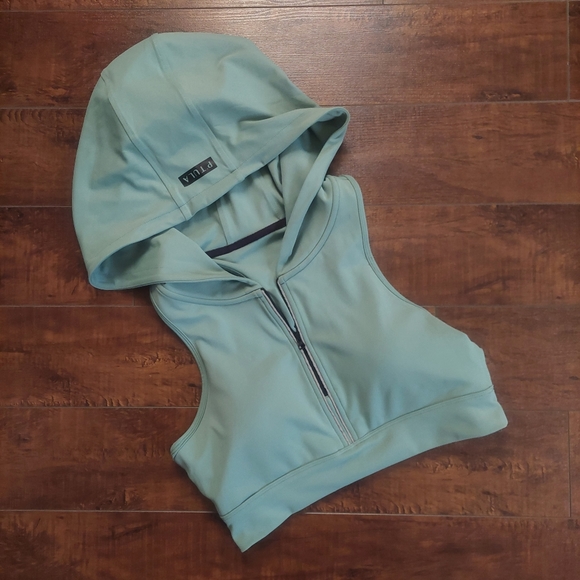 P'tula Other - P'TULA Hooded Sports Bra Moss Green Size Large